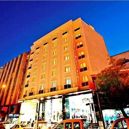 马丁兹酒店 3*