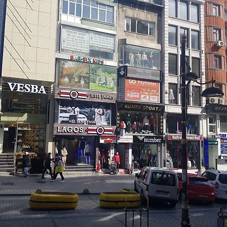 Martinenz Old Provincia di Istanbul