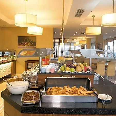 Martinenz Old Hotell 3*
