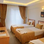 Martinenz Old 3*