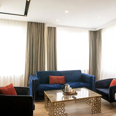 Martinenz Hotel