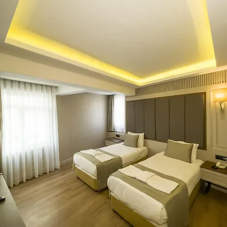 Martinenz Hotel